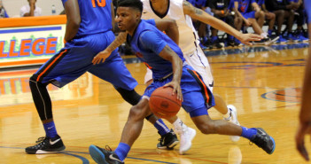 Back To The Grind: Roadrunners Resume Play After Holiday Break Roadrunners Resume Play After Holiday Break