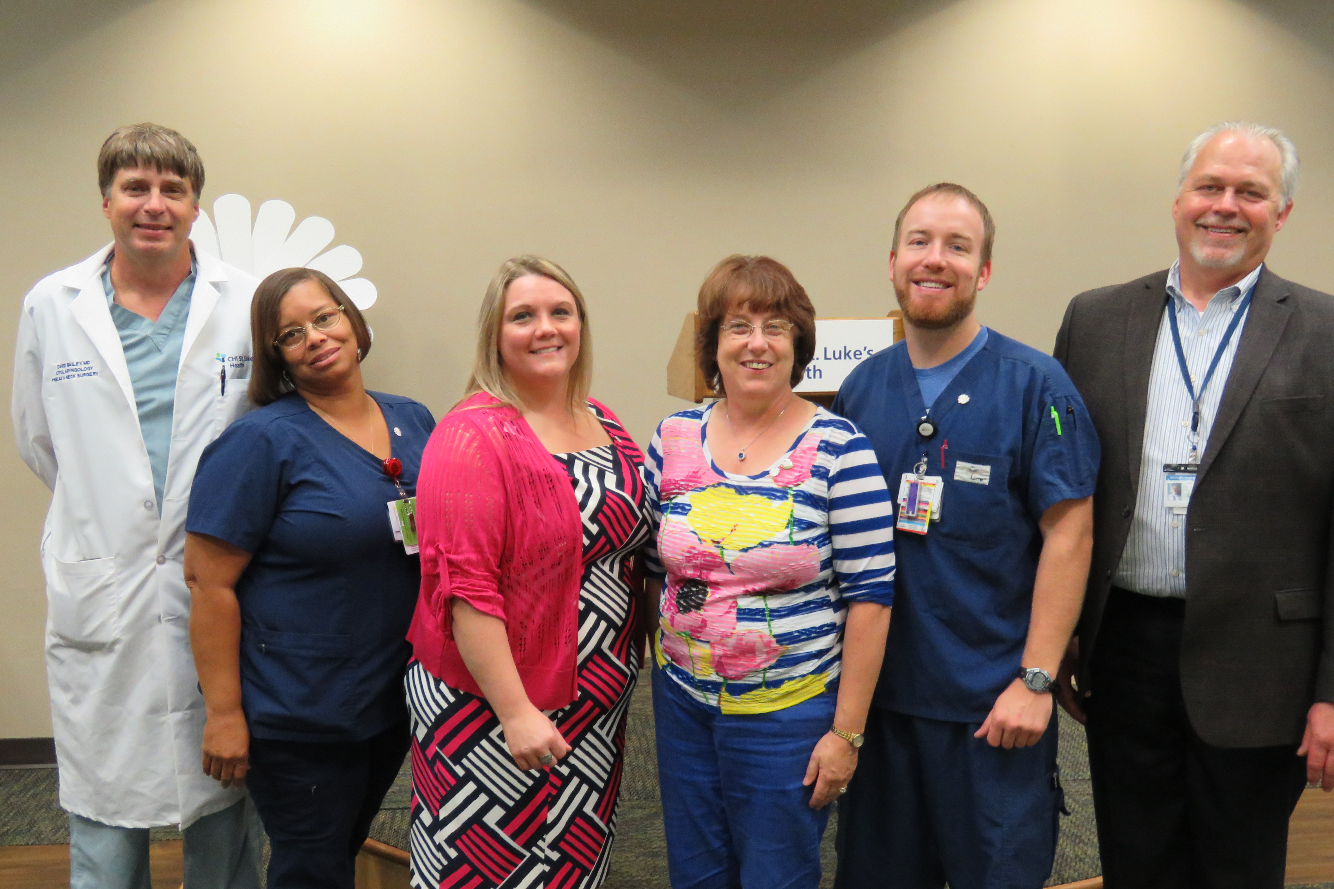 Nurses Honored with DAISY Award at CHI St. Luke’s Health Memorial
