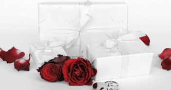 Shopping for a Wedding Gift? What to Know Now