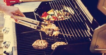 Smart Tips to Keep Your Grill Clean and Safe
