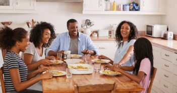 4 Ways to Eat Affordably this Summer